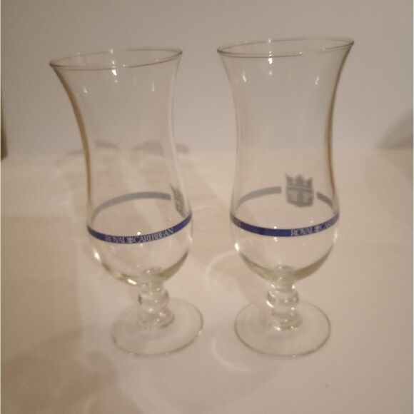 🆕🥂Royal Caribbean Hurricane Cocktail Souvenir Glasses - Picture 4 of 7